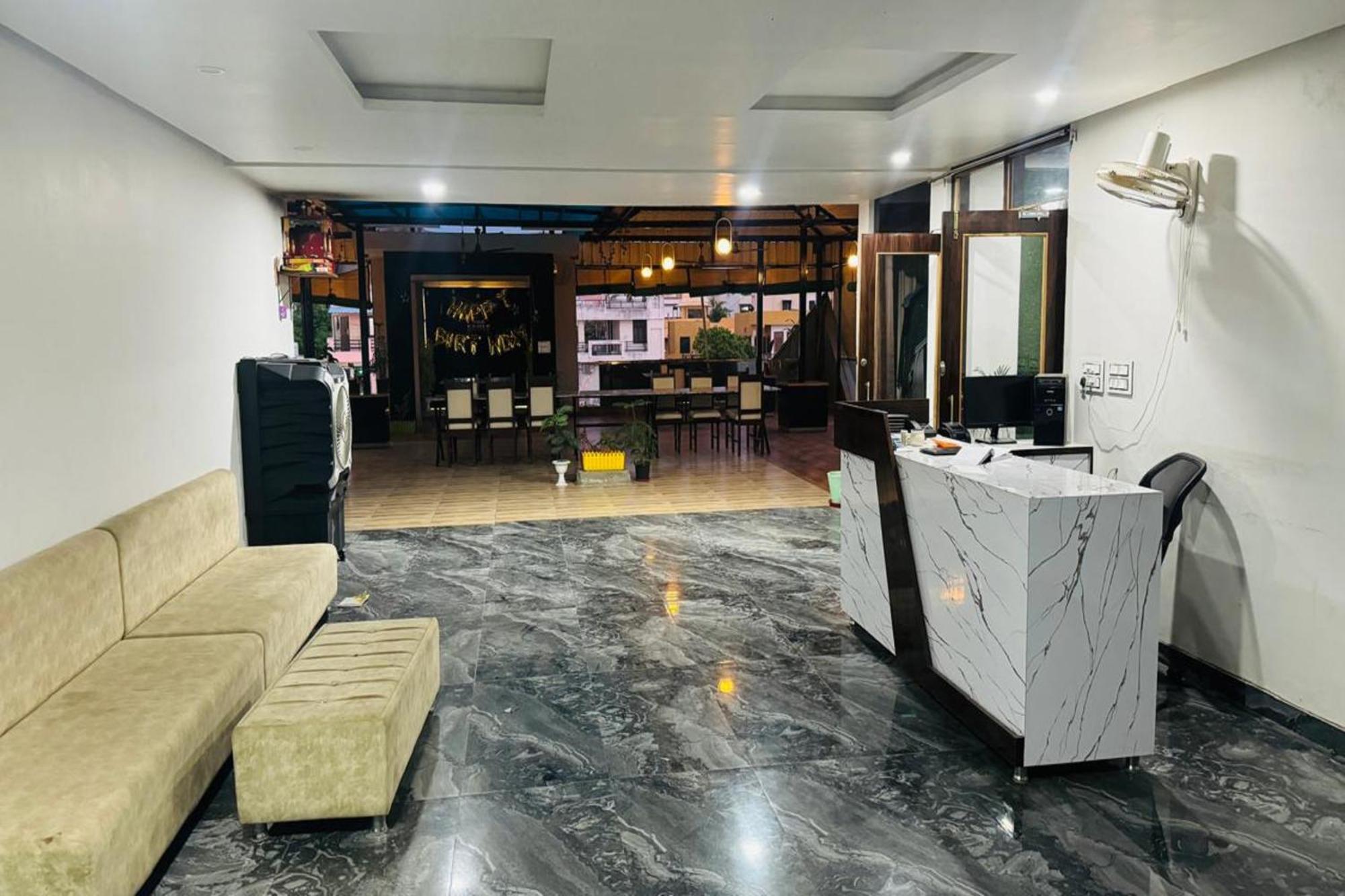 Eagle Hotel Udaipur